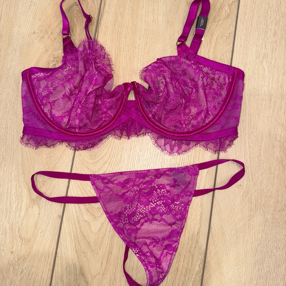 Victoria's Secret Fuscia Lace Underwire Bra & Thong